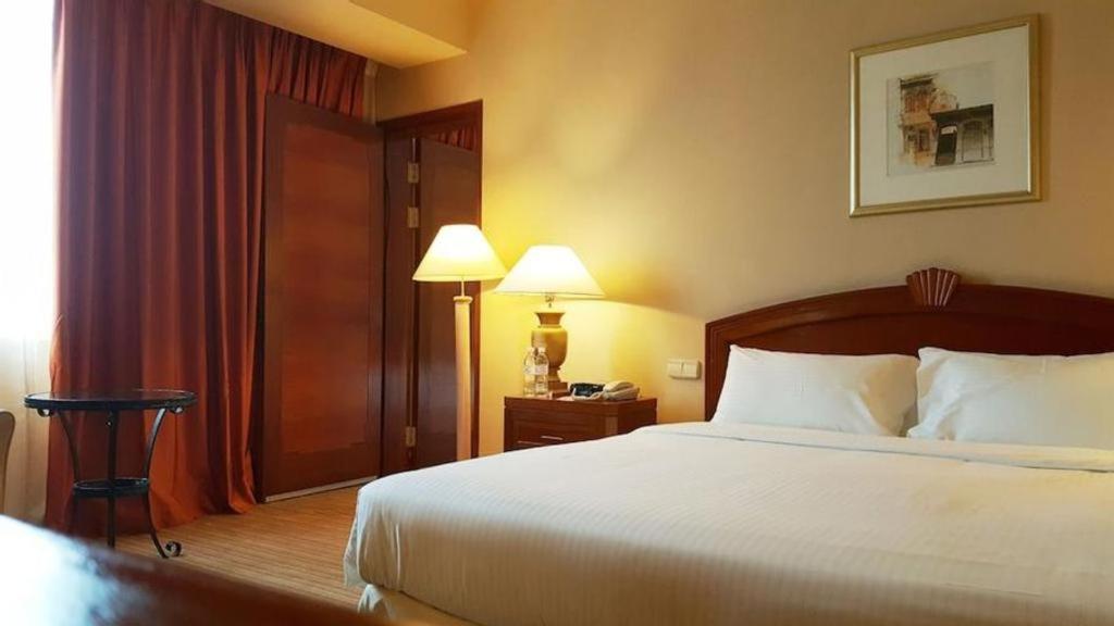 Hotel Royal Penang George Town Exterior foto